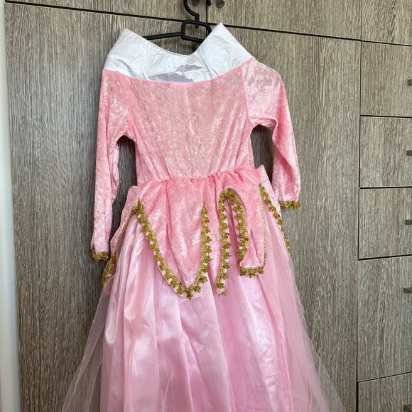 Girls princess costume brand new | Robe de princesse - Picture 5 of 6